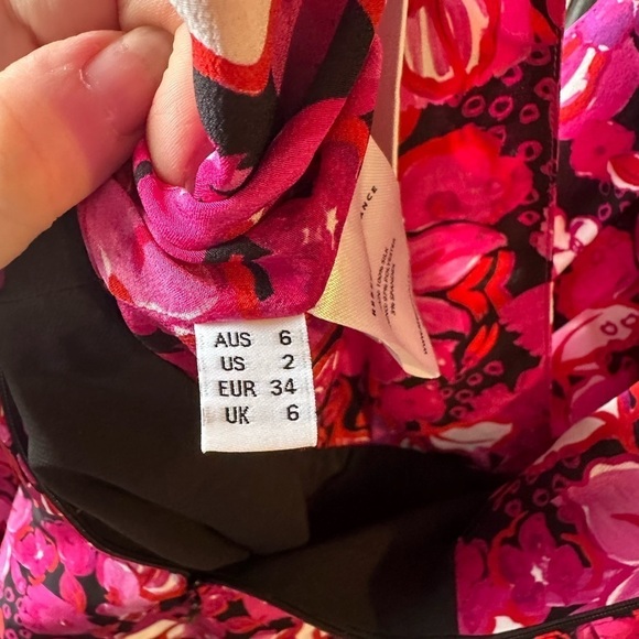 NWT Rebecca Vallance silk floral Bramble top - Picture 6 of 10